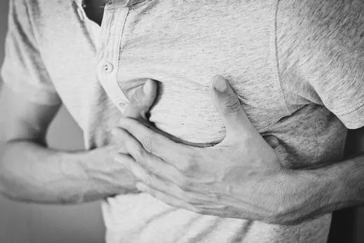 chest-pain_2.webp