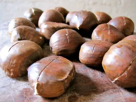 chestnuts-cut.webp