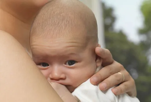 children-hair-loss-hug-mom.webp