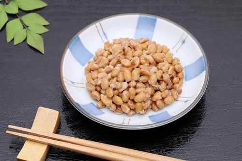 soy-bean-natto-white-background.webp